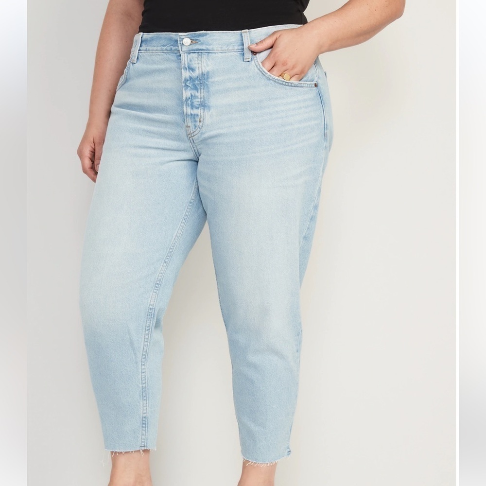 Old Navy High-Waisted Button-Fly Slouchy Taper Cut-Off Ankle Jeans size 12